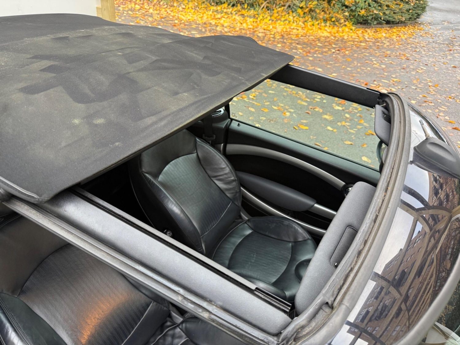 Used MINI Convertible 2009 for sale - 76522126: Photo 17