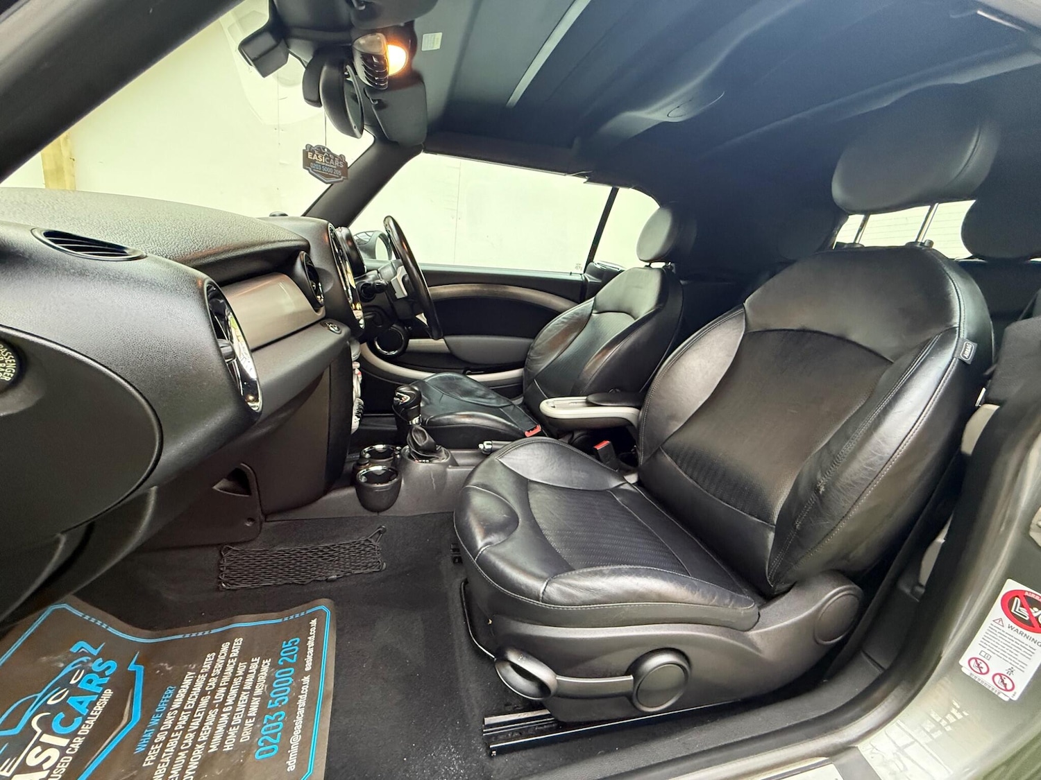 Used MINI Convertible 2009 for sale - 76522126: Photo 26