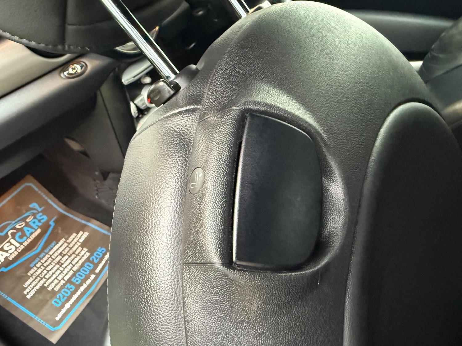 Used MINI Convertible 2009 for sale - 76522126: Photo 27