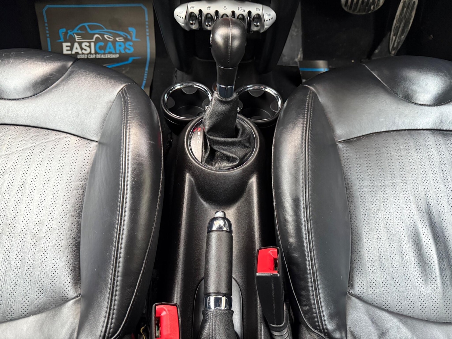 Used MINI Convertible 2009 for sale - 76522126: Photo 32