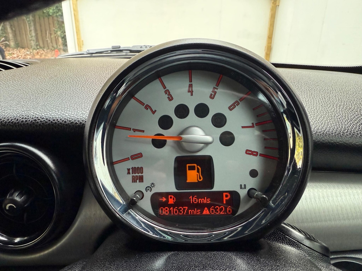 Used MINI Convertible 2009 for sale - 76522126: Photo 34