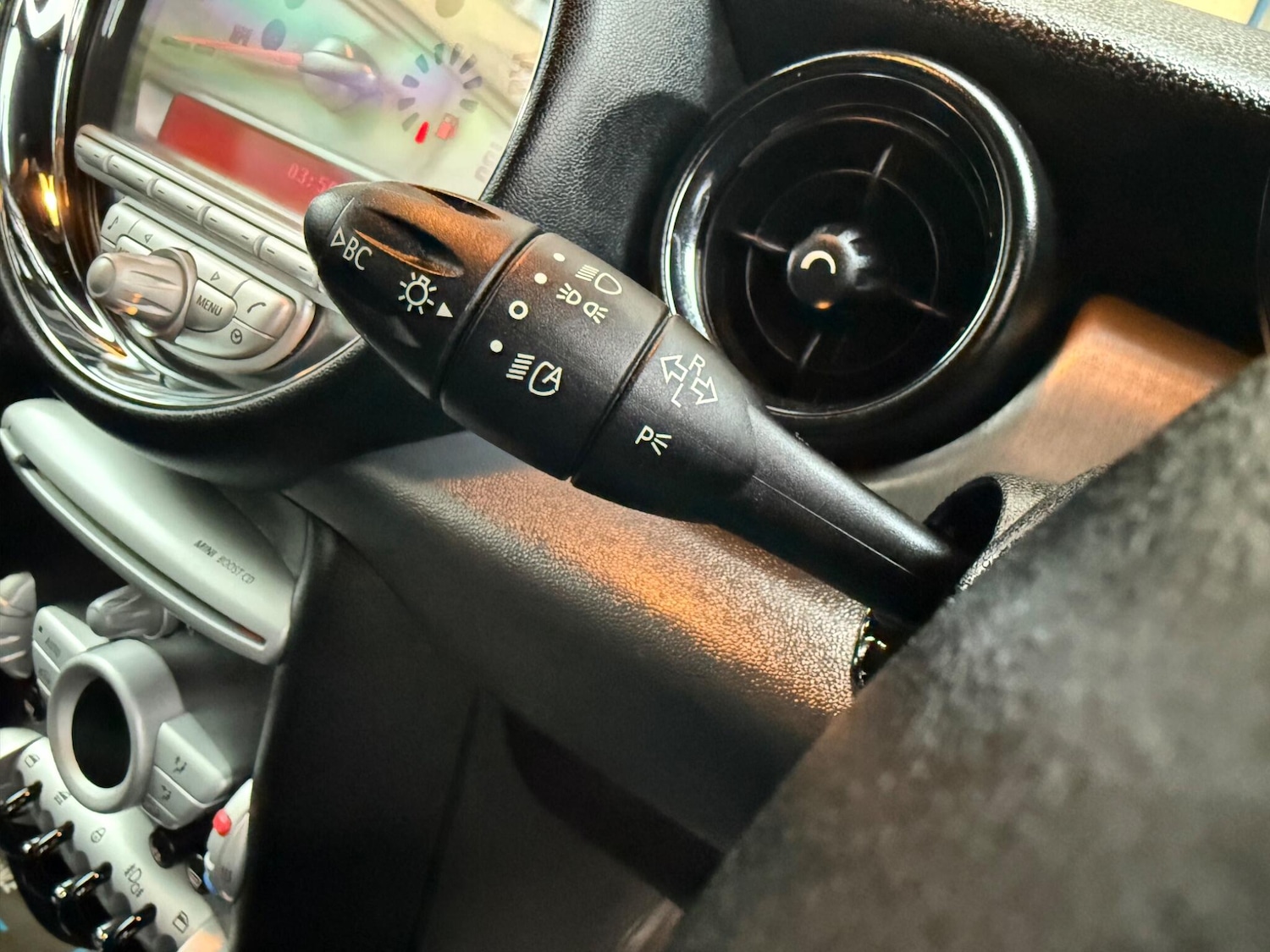 Used MINI Convertible 2009 for sale - 76522126: Photo 37