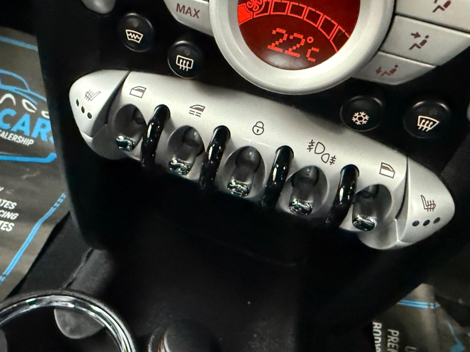 Used MINI Convertible 2009 for sale - 76522126: Photo 50