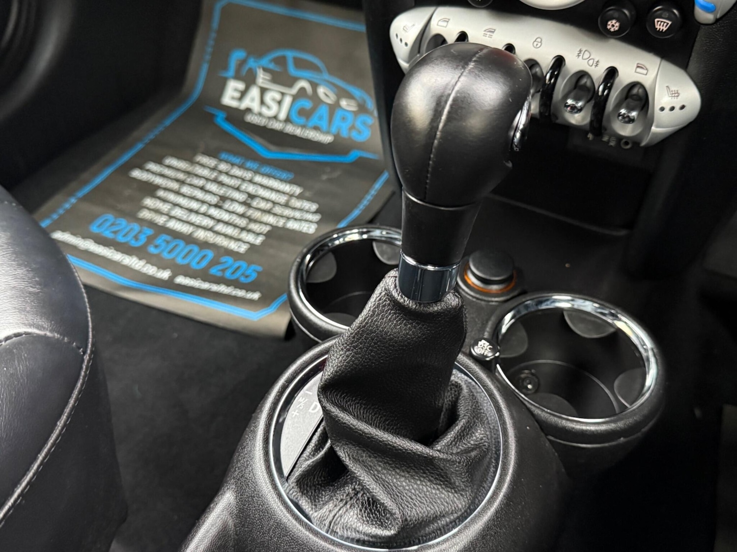 Used MINI Convertible 2009 for sale - 76522126: Photo 52