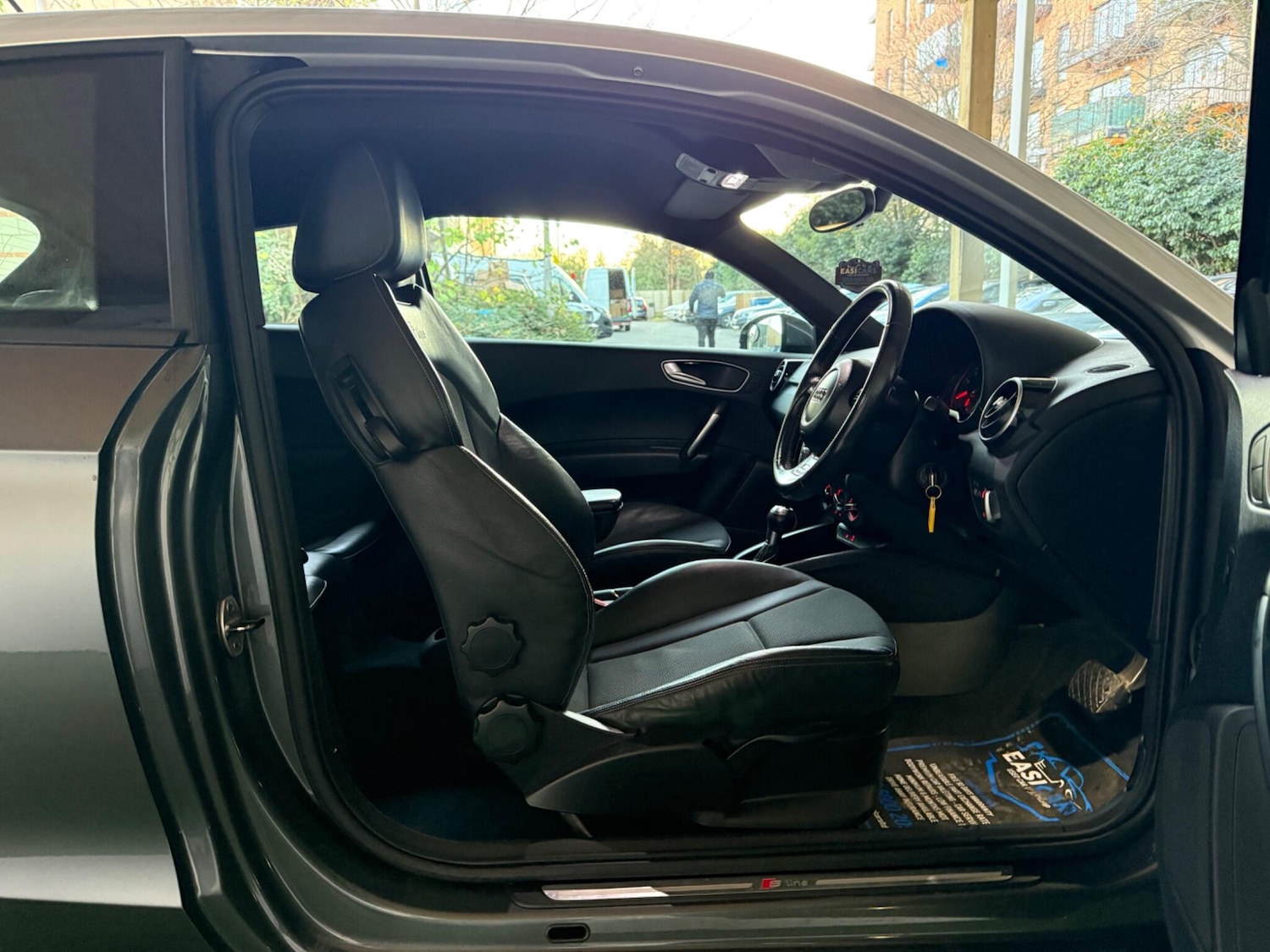 Used Audi A1 2010 for sale - 76613146: Photo 14