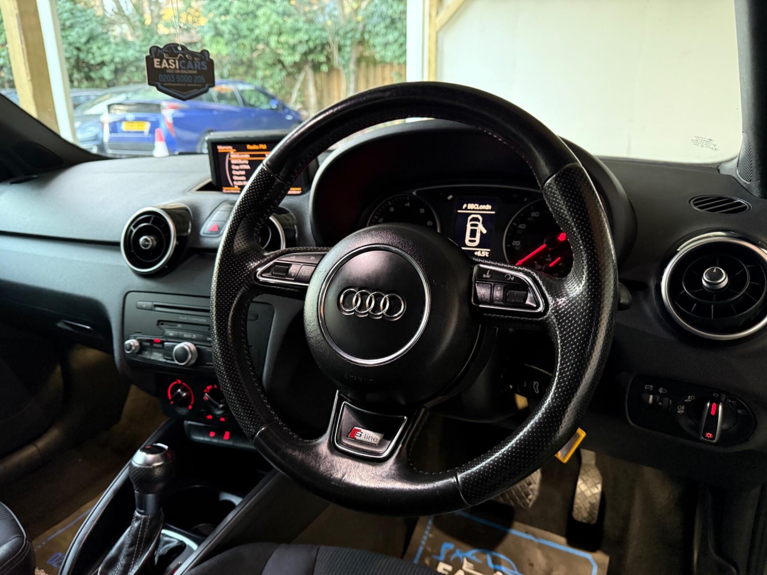 Used Audi A1 2010 for sale - 76613146: Photo 15