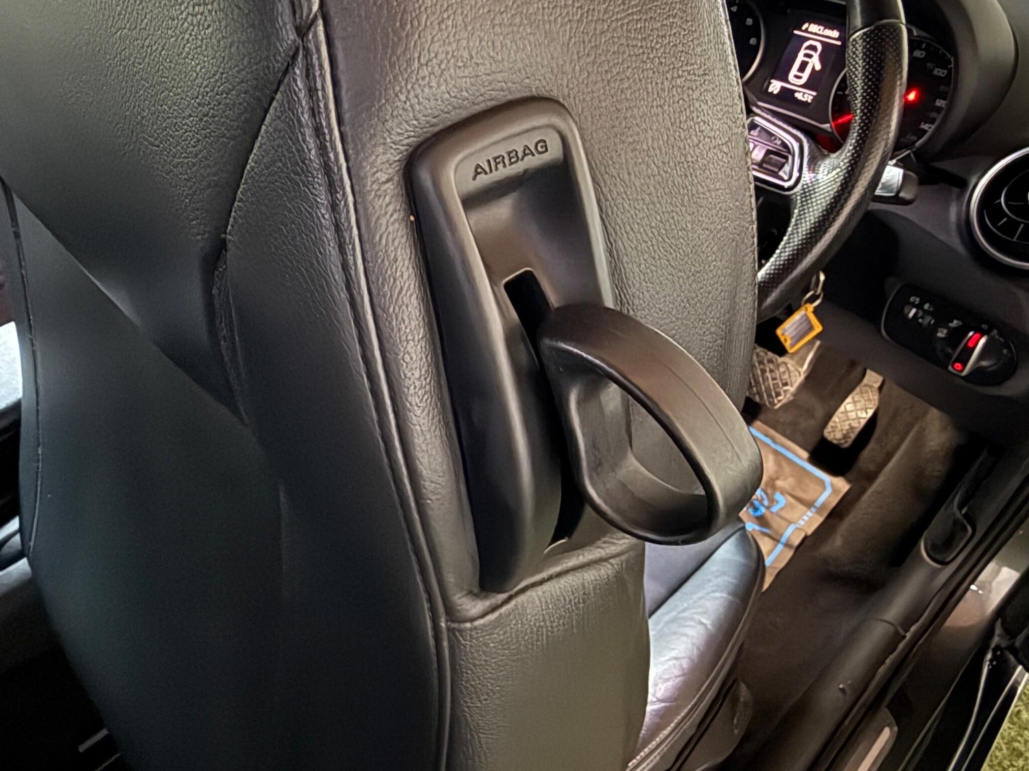 Used Audi A1 2010 for sale - 76613146: Photo 17