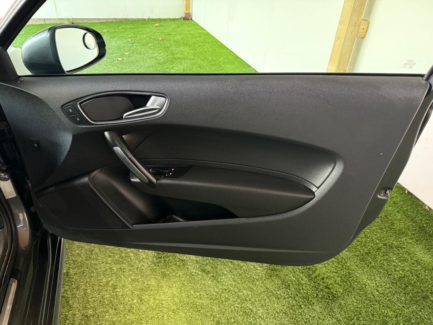 Used Audi A1 2010 for sale - 76613146: Photo 19