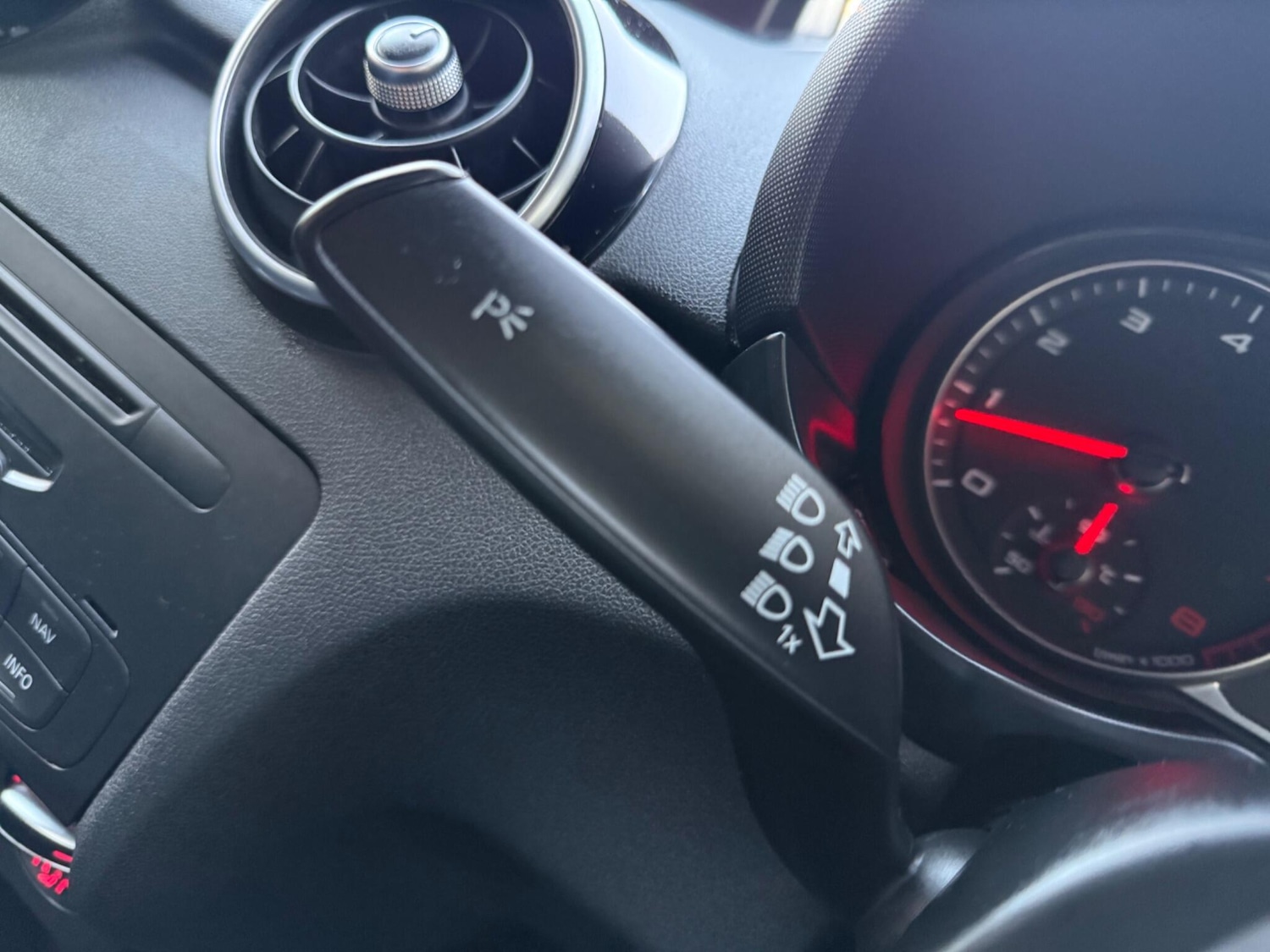 Used Audi A1 2010 for sale - 76613146: Photo 33