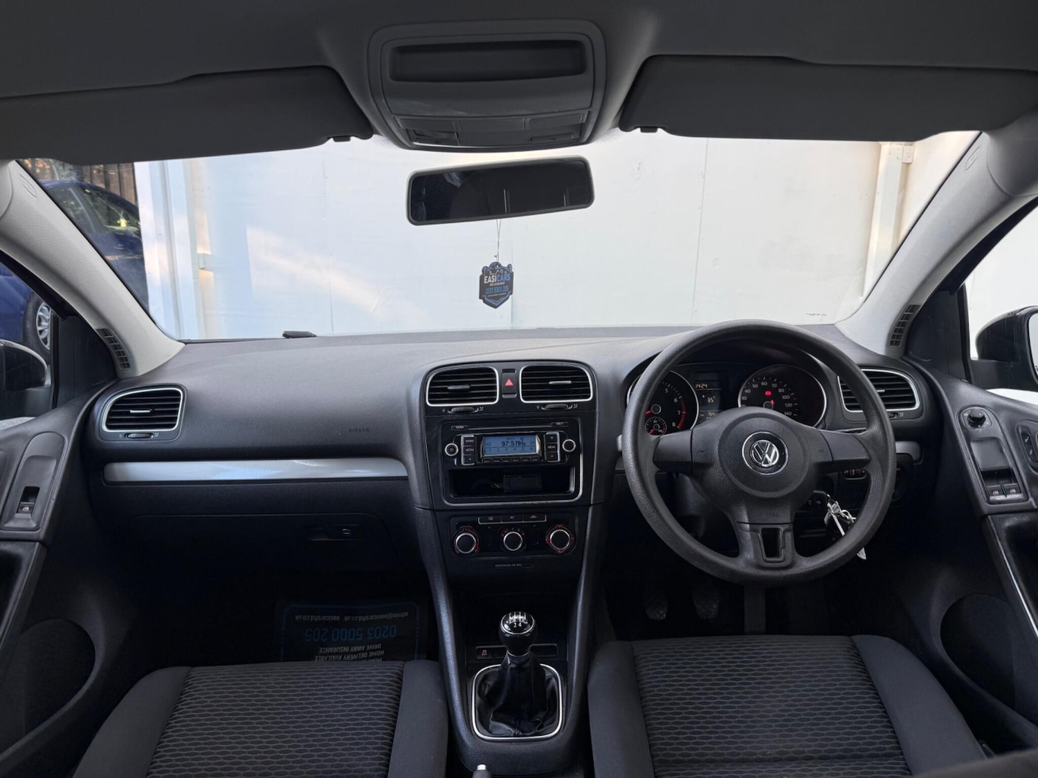 Used Volkswagen Golf 2011 for sale - 77098082: Photo 28