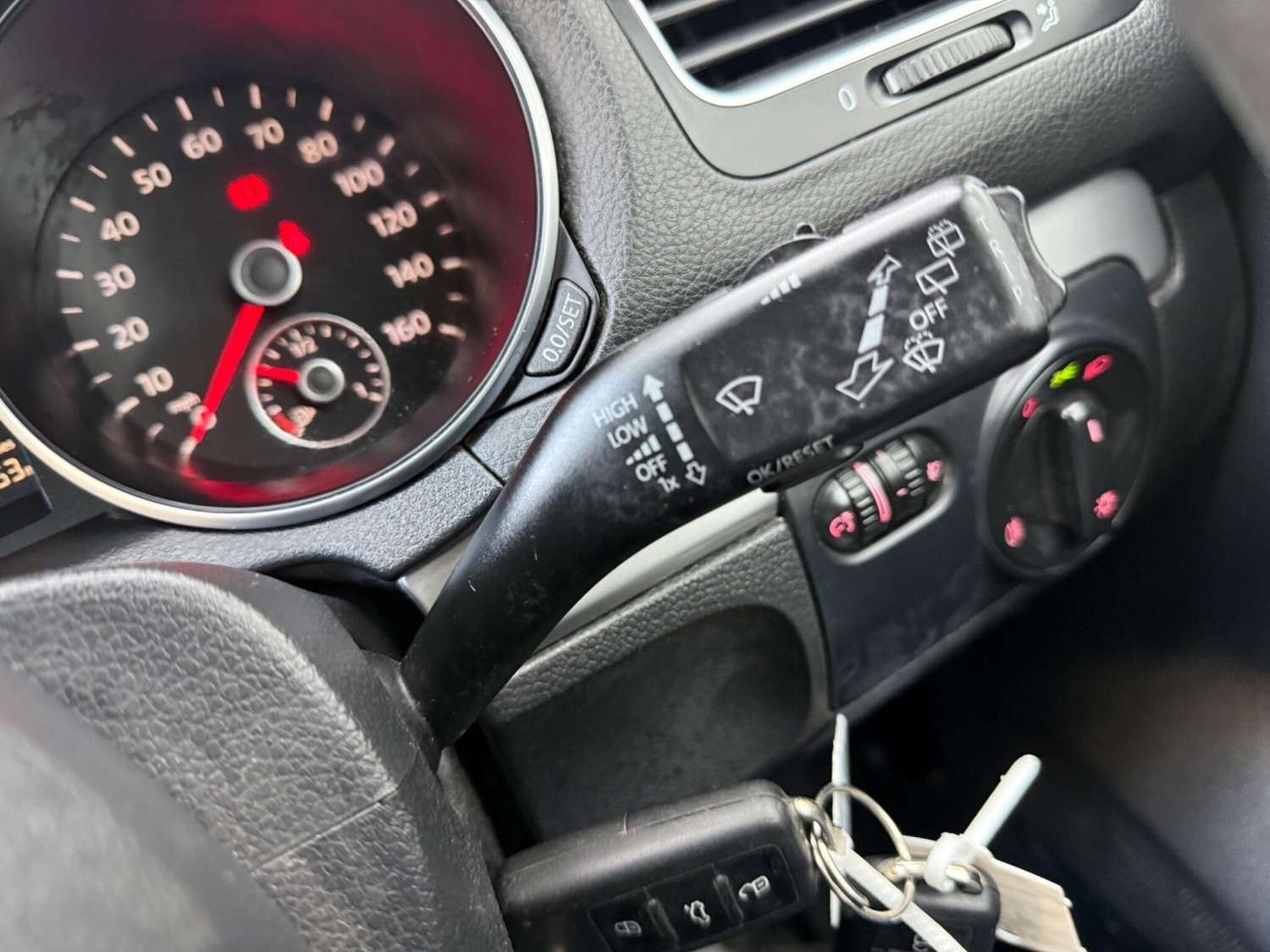 Used Volkswagen Golf 2011 for sale - 77098082: Photo 35