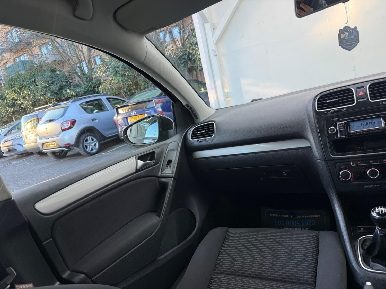 Used Volkswagen Golf 2011 for sale - 77098082: Photo 36