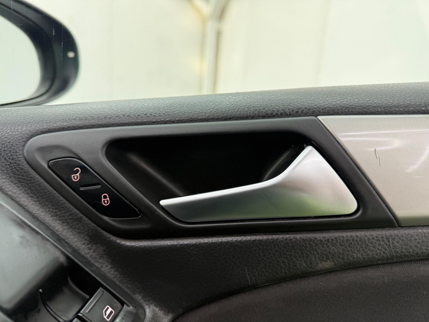 Used Volkswagen Golf 2011 for sale - 77098082: Photo 39