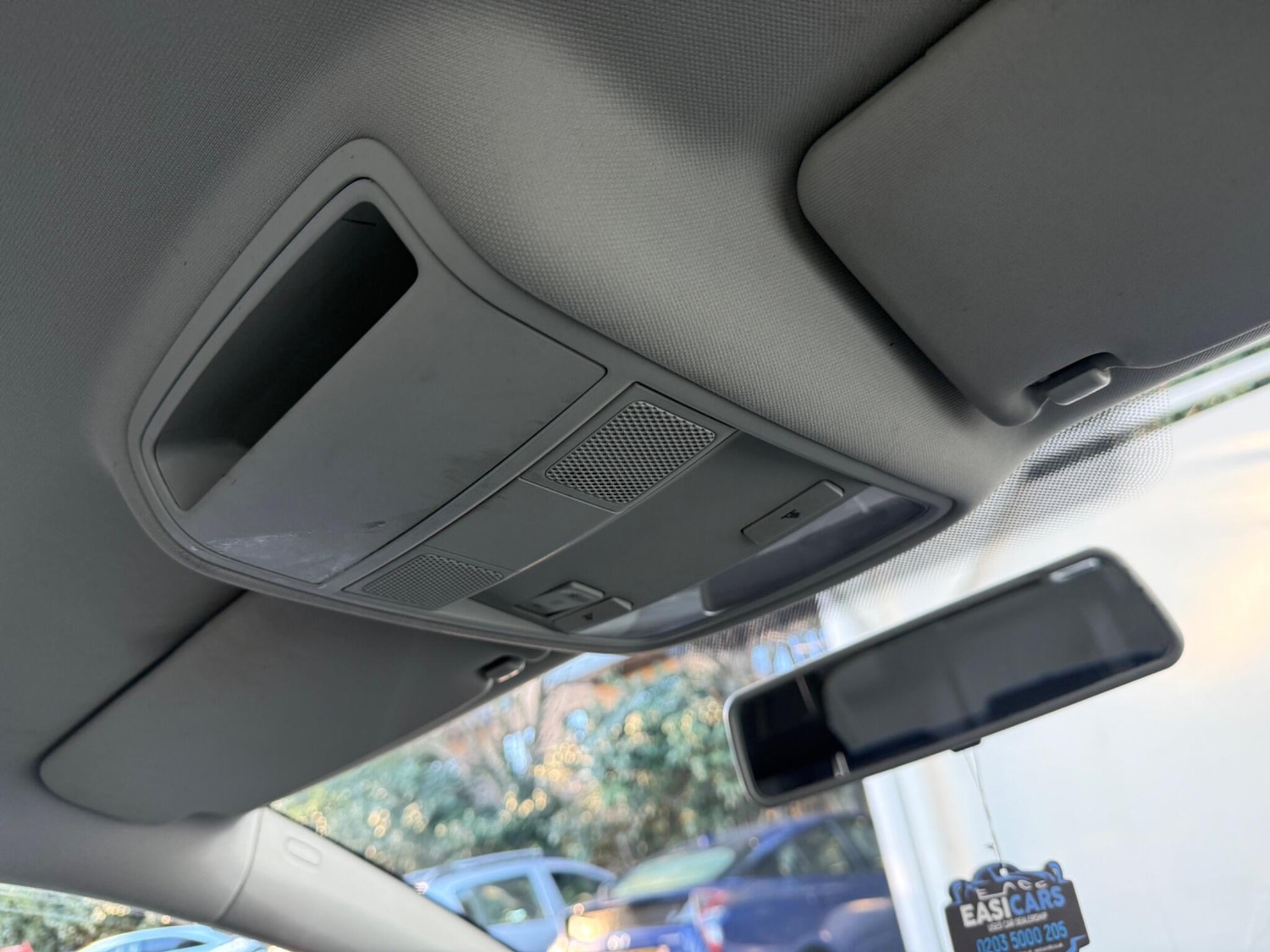 Used Volkswagen Golf 2011 for sale - 77098082: Photo 47