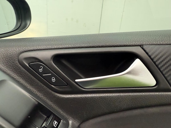 Used Volkswagen Golf 2011 for sale - 76260407: Photo 38