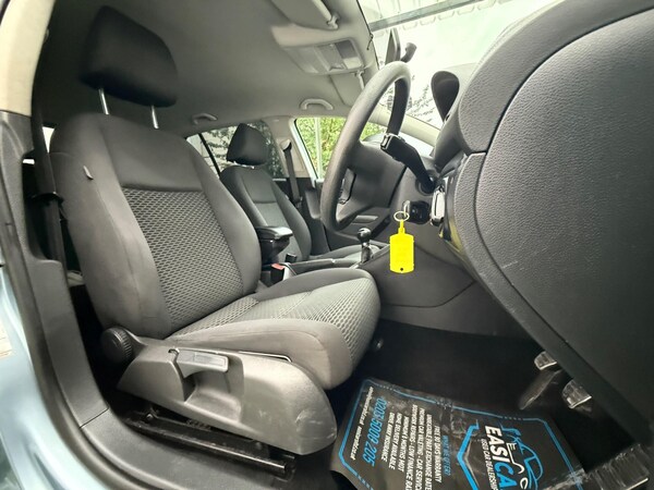 Used Volkswagen Golf 2011 for sale - 76260407: Photo 3