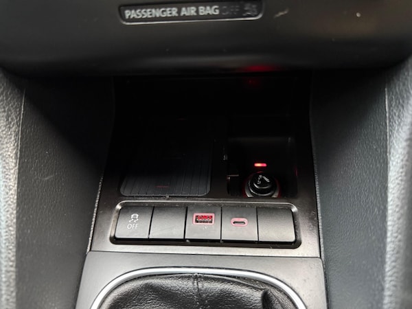 Used Volkswagen Golf 2011 for sale - 76260407: Photo 48