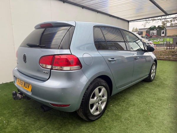 Used Volkswagen Golf 2011 for sale - 76260407: Photo 6