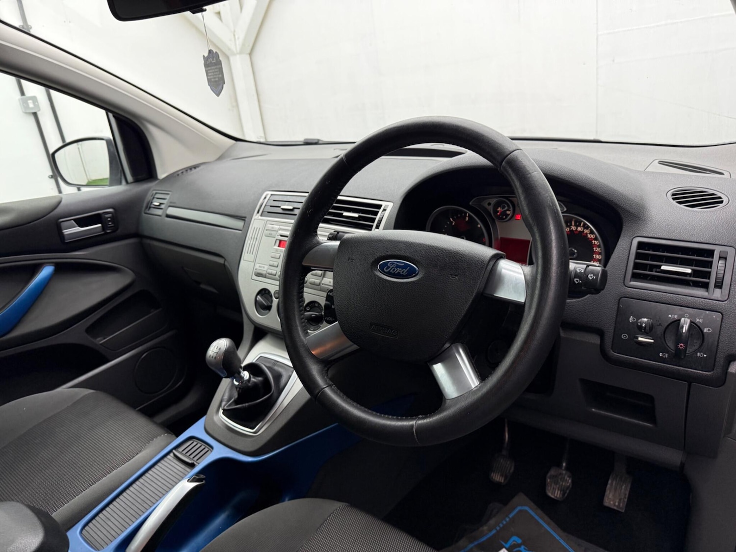 Used Ford Kuga 2009 for sale - 77550620: Photo 3