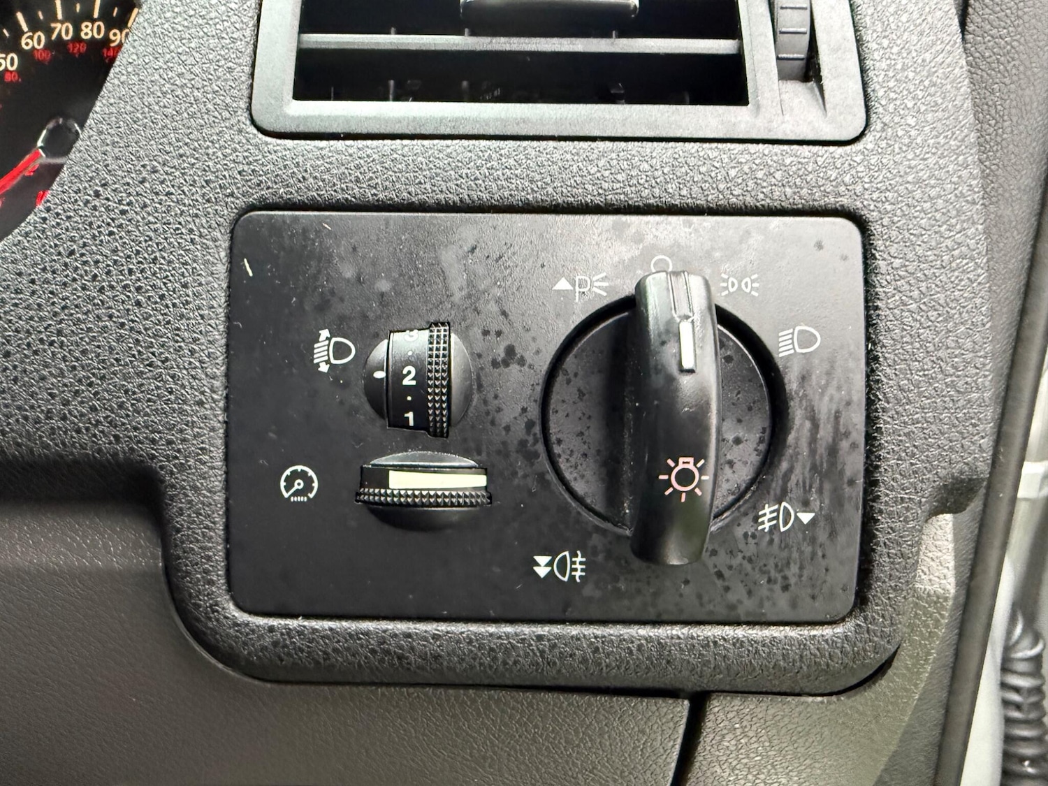 Used Ford Kuga 2009 for sale - 77550620: Photo 41