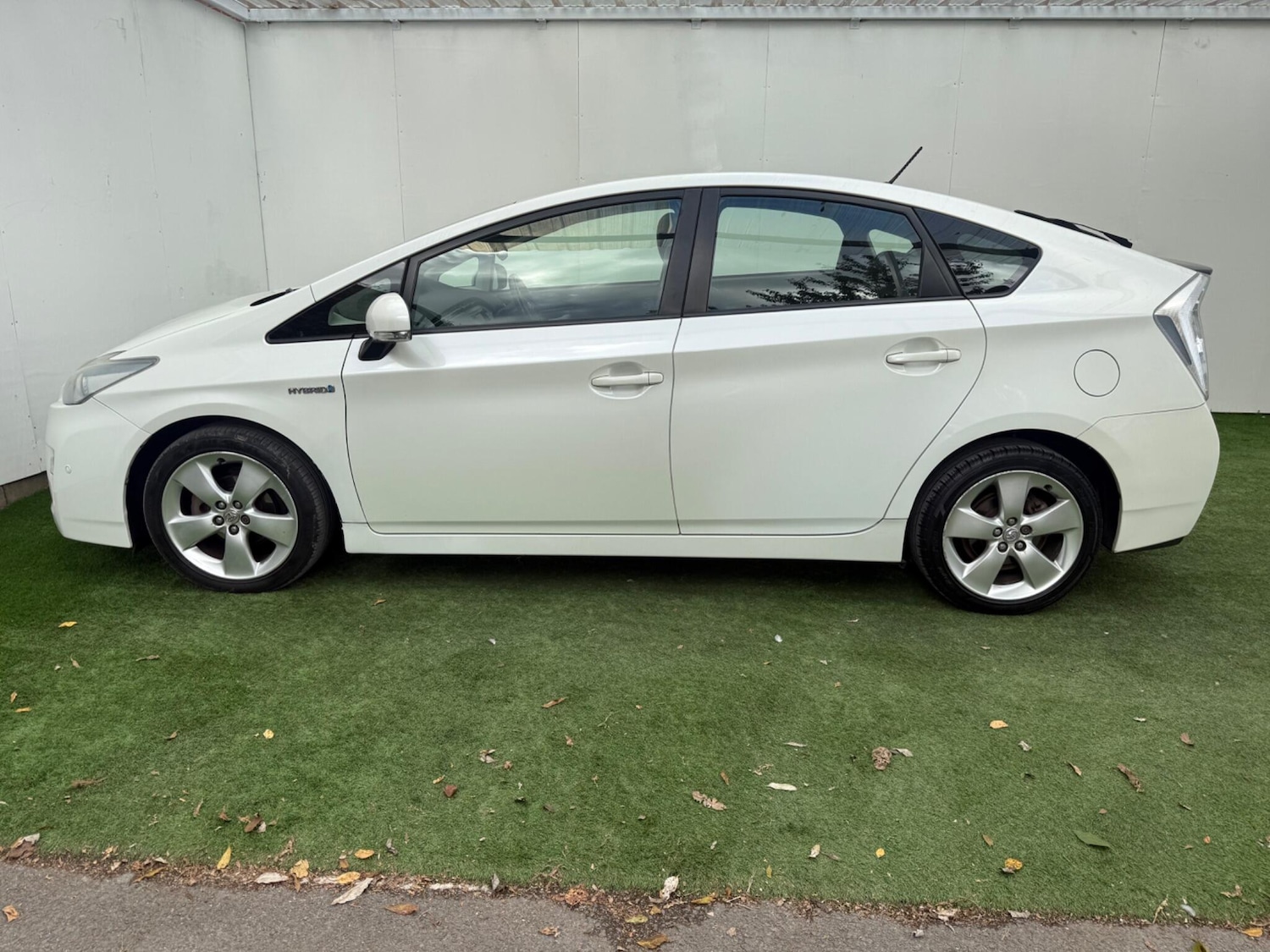 Used Toyota Prius 2010 for sale - 76378083: Photo 10