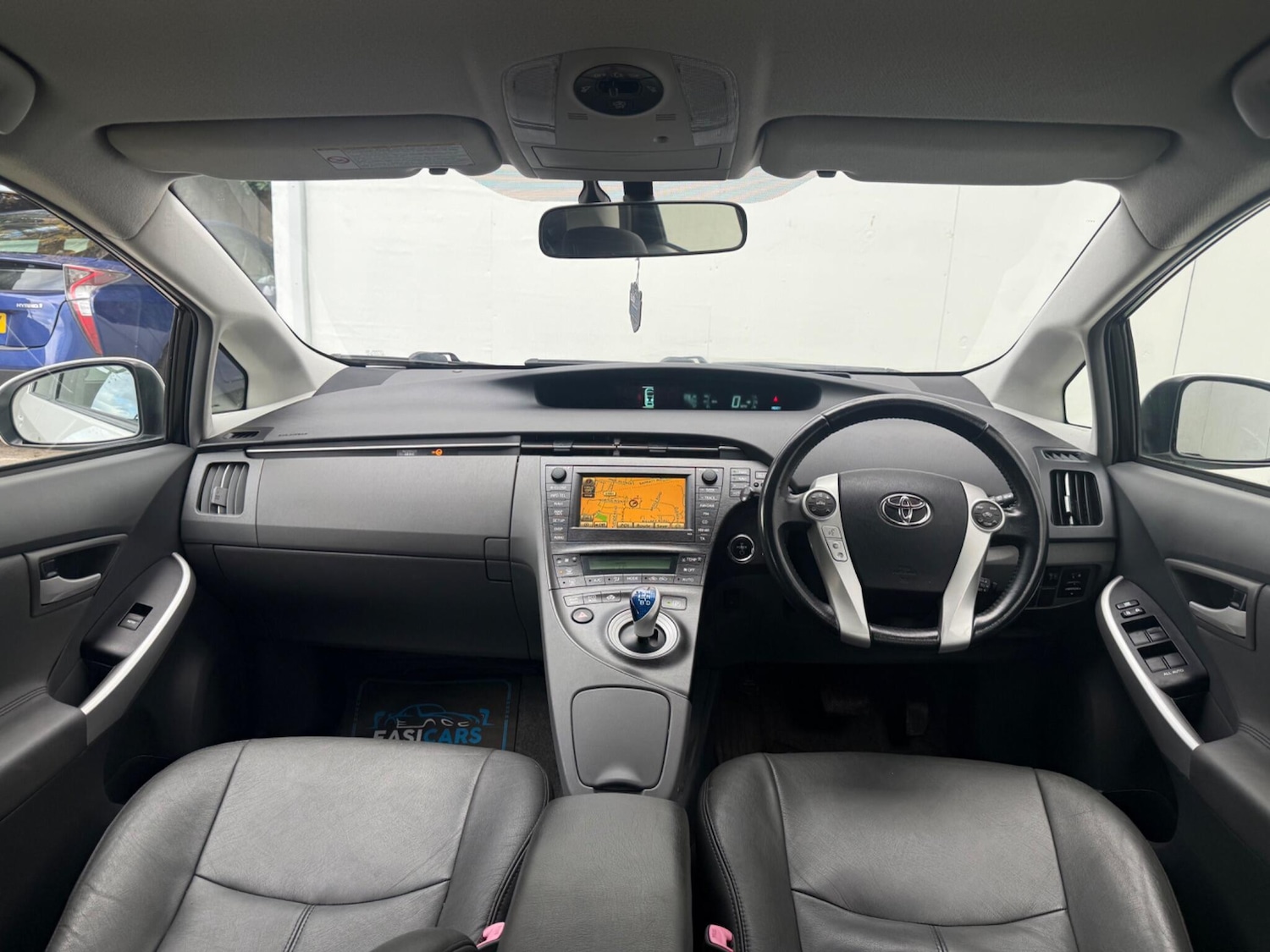 Used Toyota Prius 2010 for sale - 76378083: Photo 28