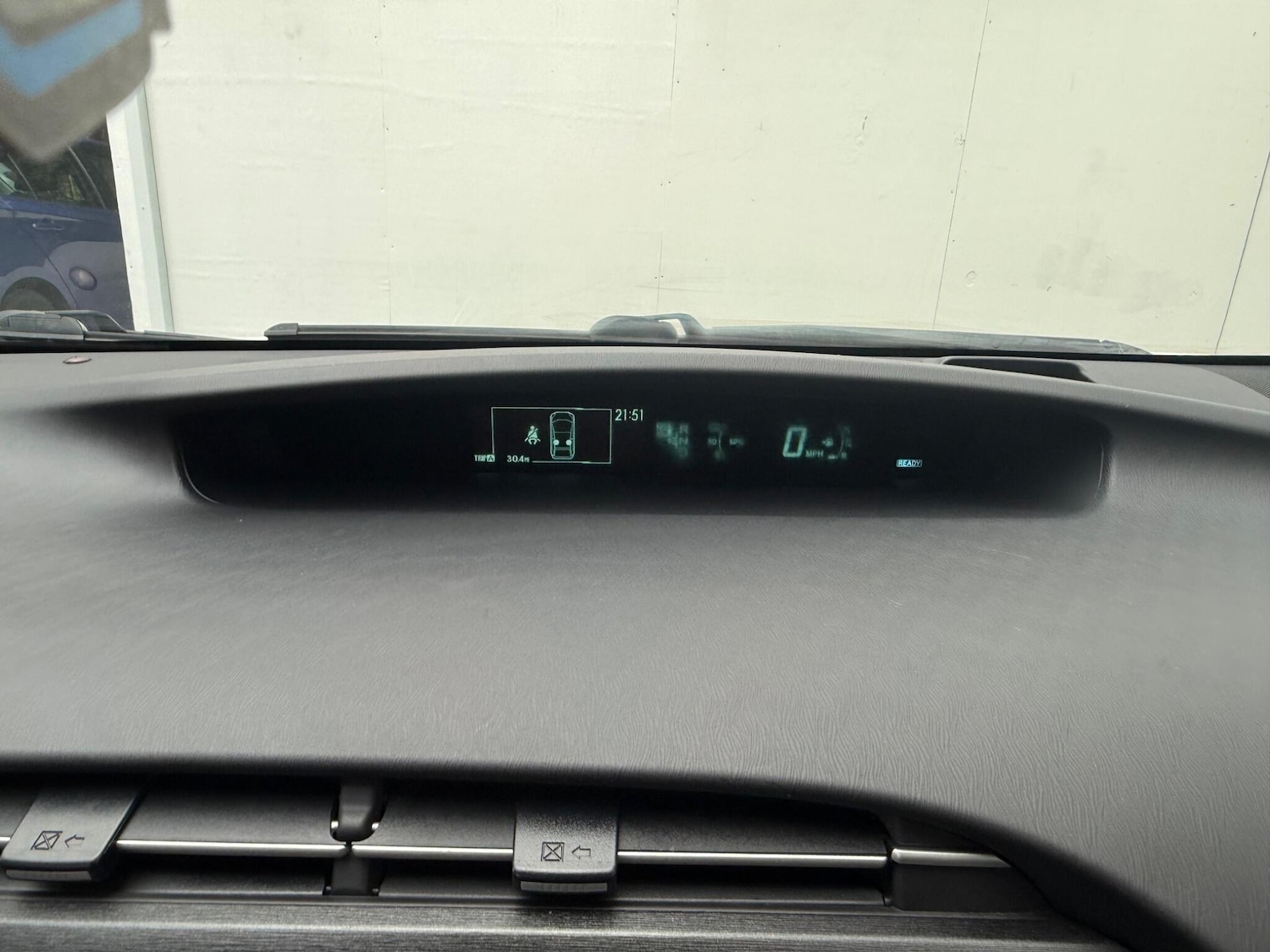Used Toyota Prius 2010 for sale - 76378083: Photo 29