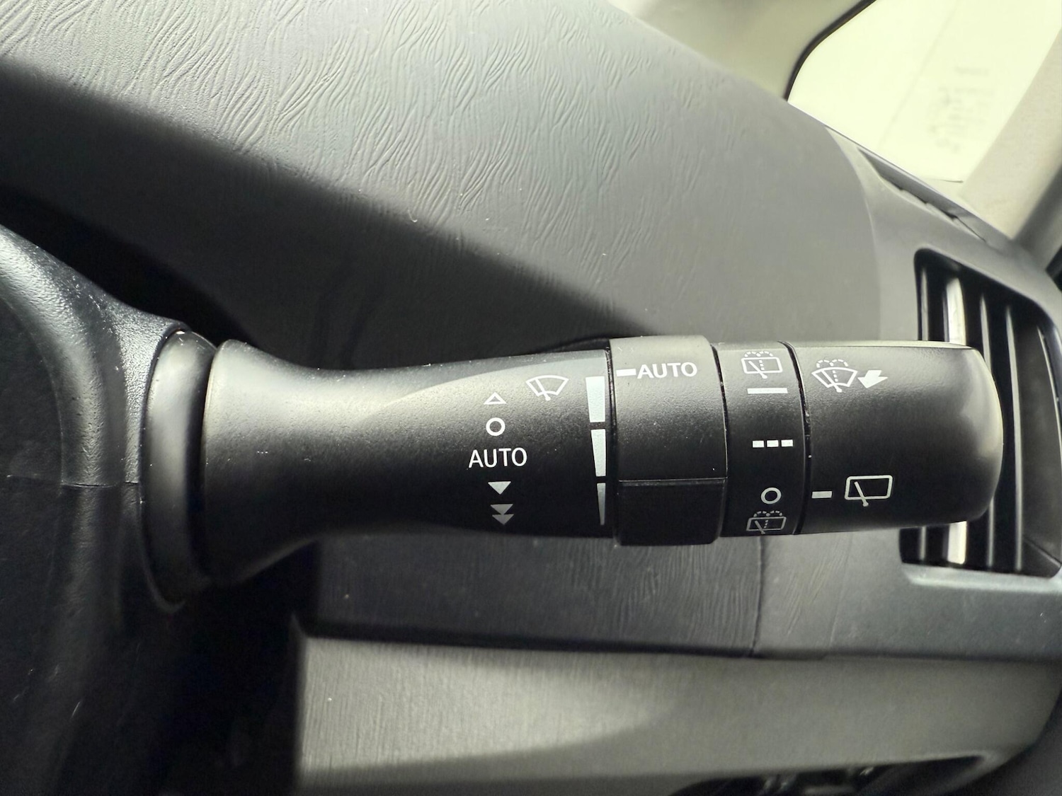 Used Toyota Prius 2010 for sale - 76378083: Photo 37