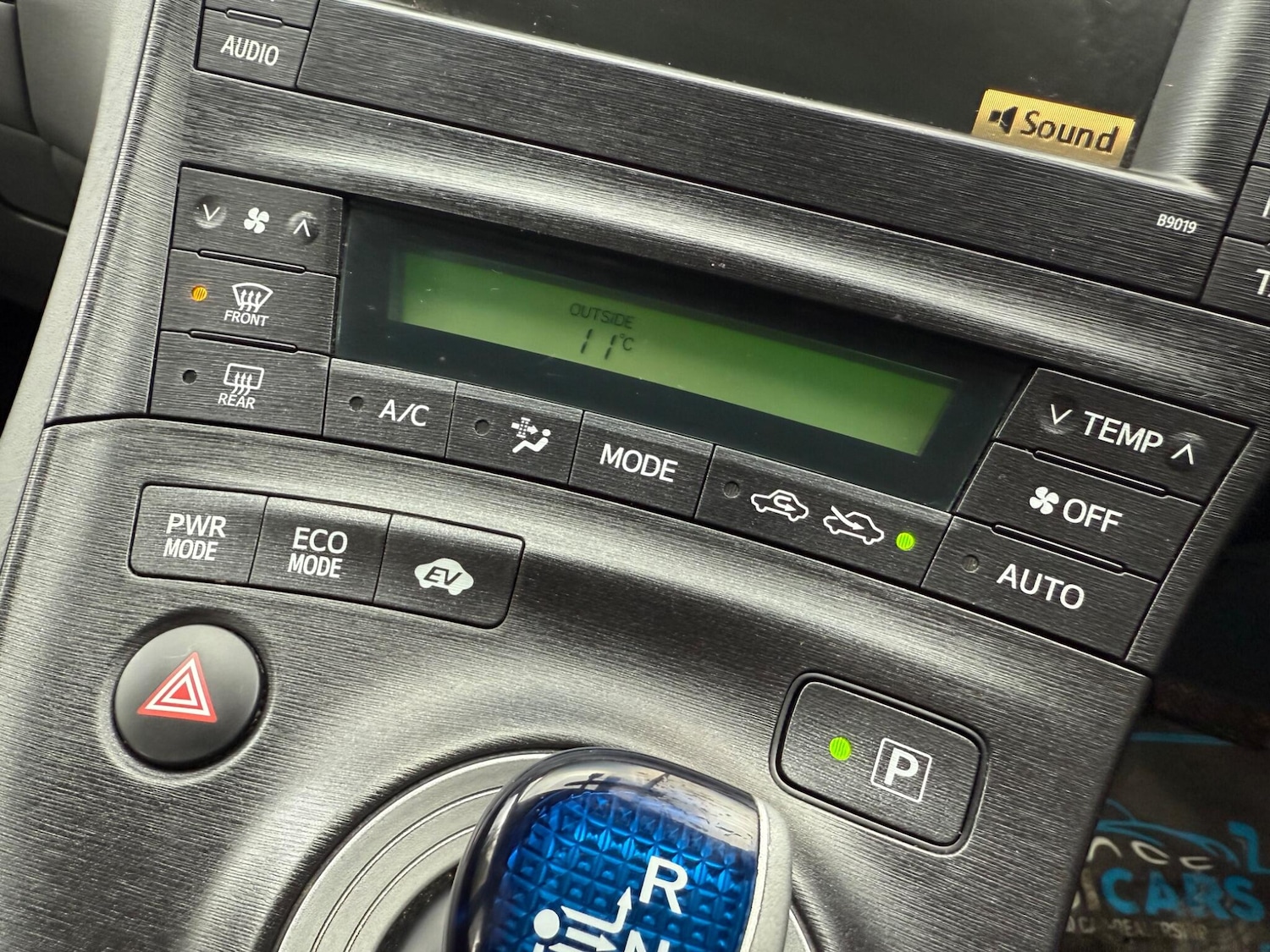 Used Toyota Prius 2010 for sale - 76378083: Photo 50