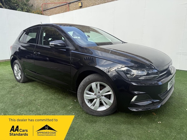 Used Volkswagen Polo 2018 for sale - 76246820: Photo 1