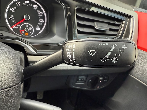 Used Volkswagen Polo 2018 for sale - 76246820: Photo 37