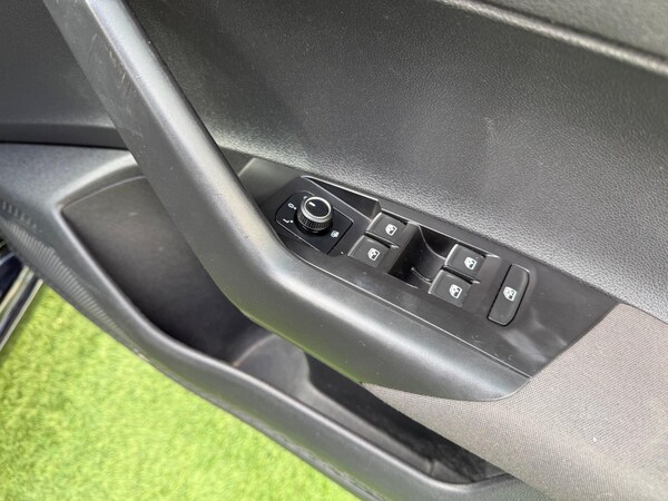 Used Volkswagen Polo 2018 for sale - 76246820: Photo 40