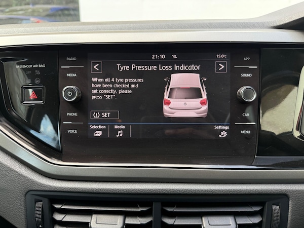 Used Volkswagen Polo 2018 for sale - 76246820: Photo 48