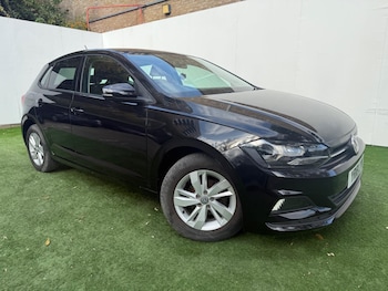 Used Volkswagen Polo 2018 for sale - 76246820: Photo 4
