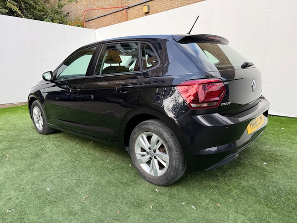 Used Volkswagen Polo 2018 for sale - 76246820: Photo 9