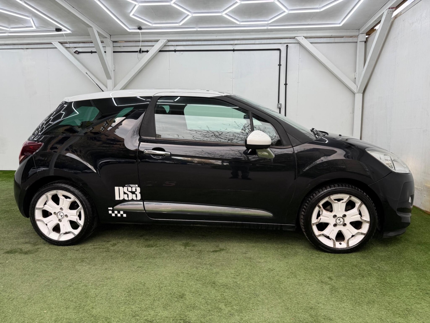 Used Citroen DS3 2013 for sale - 78100851: Photo 2