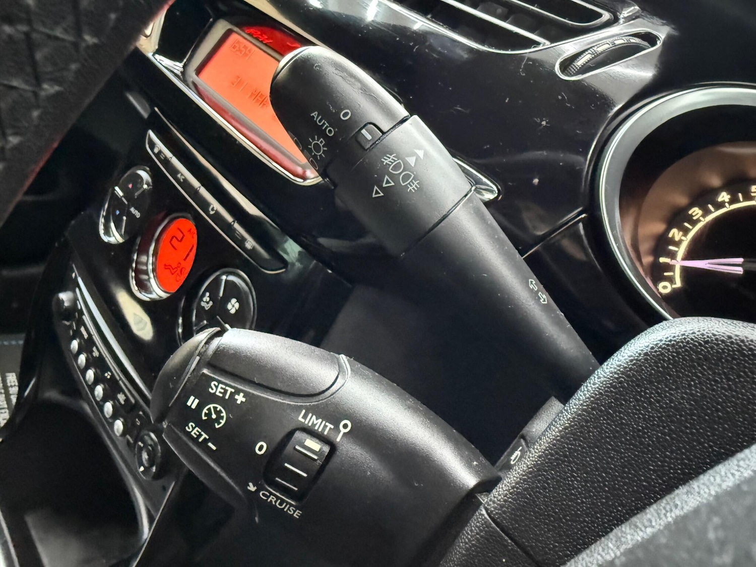 Used Citroen DS3 2013 for sale - 78100851: Photo 31