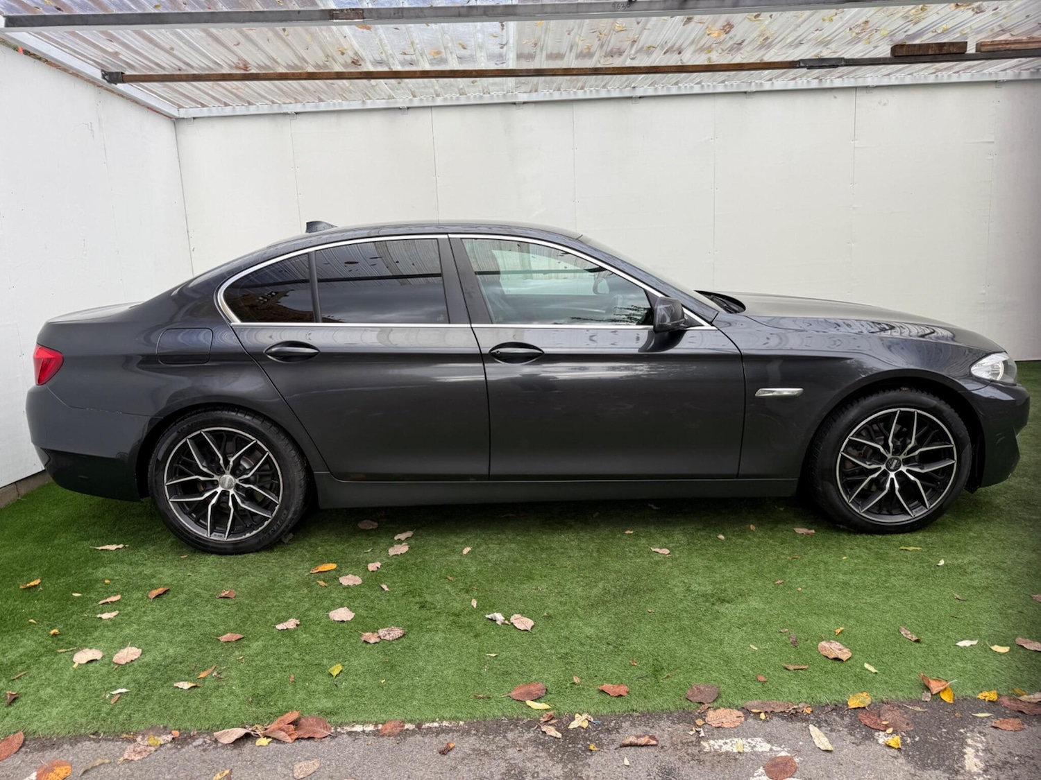 Used BMW 5 Series 2012 for sale - 76337141: Photo 5