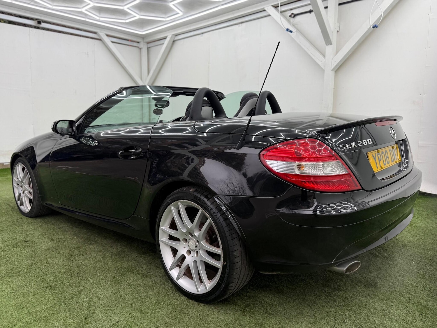 Used Mercedes-Benz SLK for sale - 77925724: Photo 14