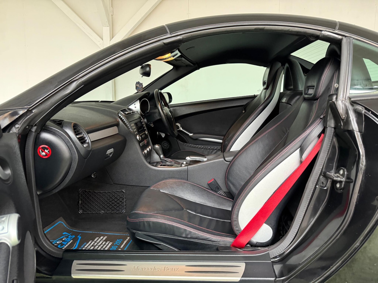 Used Mercedes-Benz SLK for sale - 77925724: Photo 21