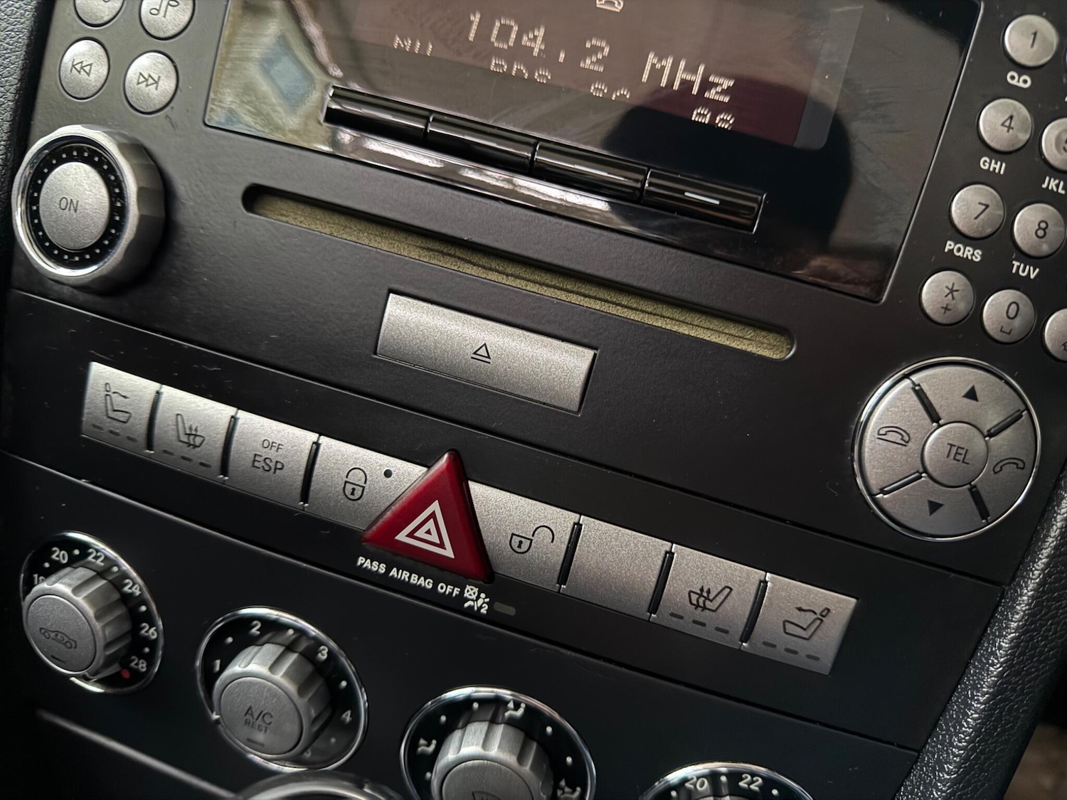 Used Mercedes-Benz SLK for sale - 77925724: Photo 40