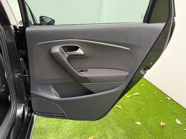 Used Volkswagen Polo 2014 for sale - 76247293: Photo 21