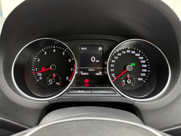 Used Volkswagen Polo 2014 for sale - 76247293: Photo 33