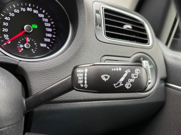 Used Volkswagen Polo 2014 for sale - 76247293: Photo 37