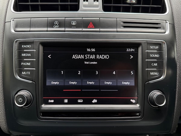 Used Volkswagen Polo 2014 for sale - 76247293: Photo 44