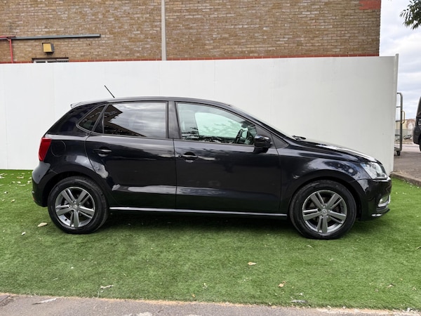 Used Volkswagen Polo 2014 for sale - 76247293: Photo 5