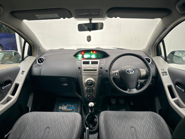 Used Toyota Yaris 2009 for sale - 76259647: Photo 27