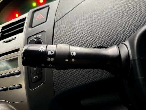 Used Toyota Yaris 2009 for sale - 76259647: Photo 34