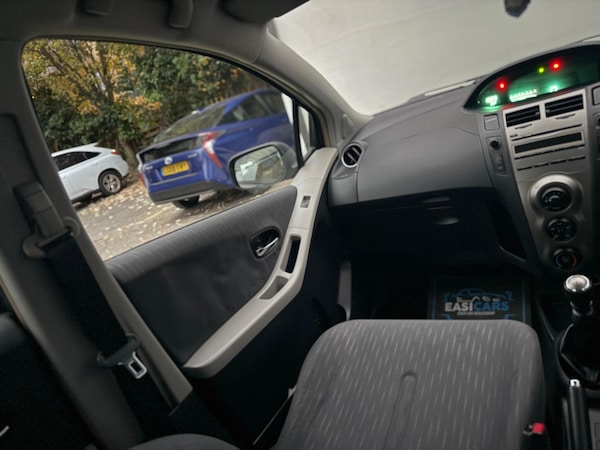 Used Toyota Yaris 2009 for sale - 76259647: Photo 36