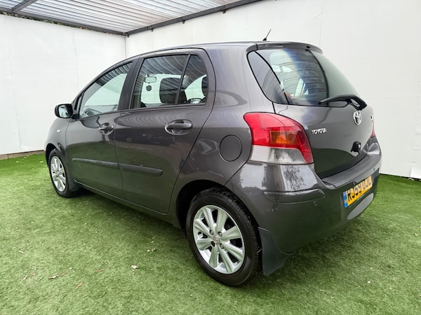 Used Toyota Yaris 2009 for sale - 76259647: Photo 9